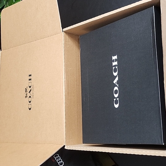 NWT Coach Hedy Boots - Picture 11 of 16